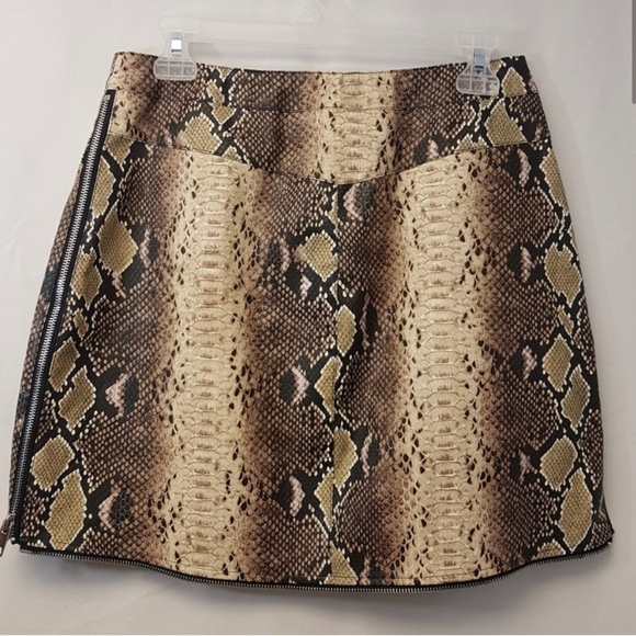 I.AM.GIA leather snakeskin skirt NWT - Picture 4 of 7
